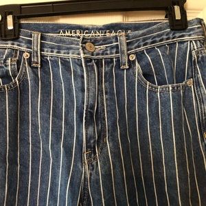 American eagle mom jeans